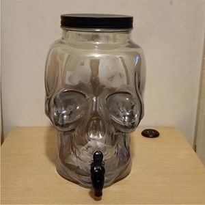 Glass skull beverage dispenser